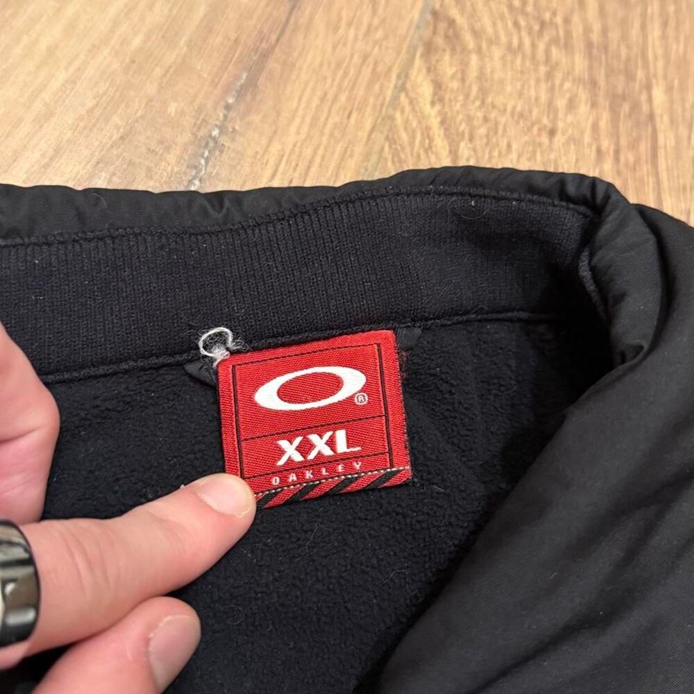 Oakley Men's Black Jacket - Picture 3 of 7
